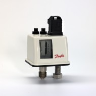 DANFOSS 017B0014 — Реле давления BCP, диапазон настройки уставки 1-10 бар, дифференциал 1-2,5 бар, присоединение G 1/2 017B0014